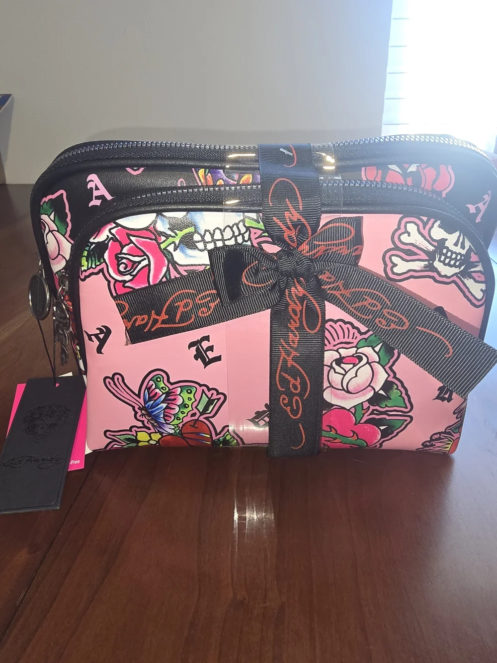 Ed Hardy charming ed
